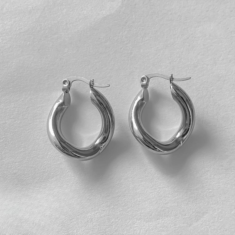 Ivy Hoop Earrings