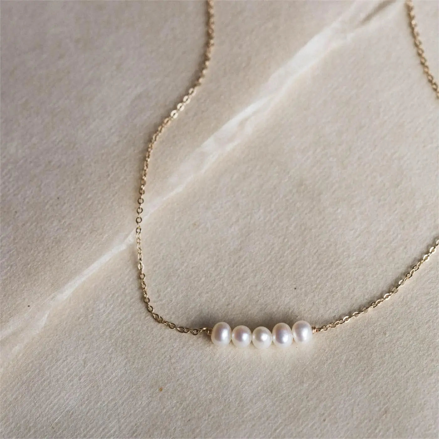 Danity Pearl Necklace