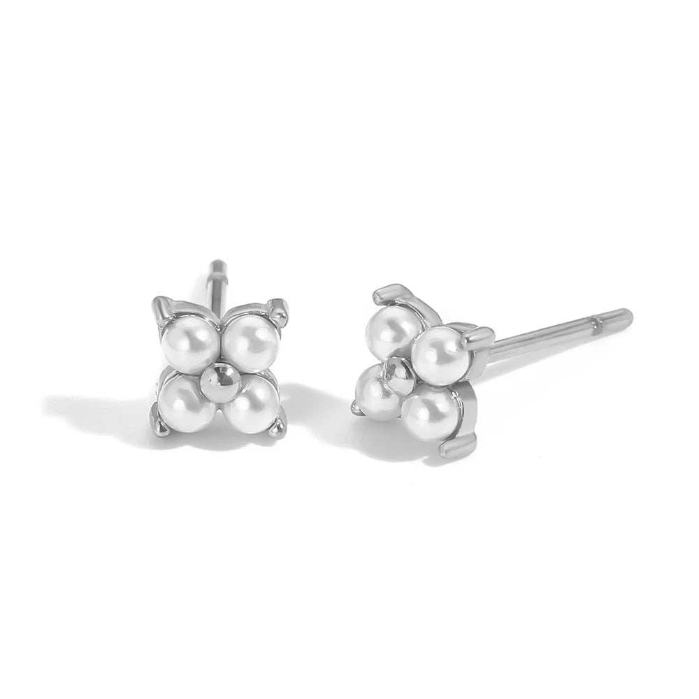 Pearl Clover Stud Earrings