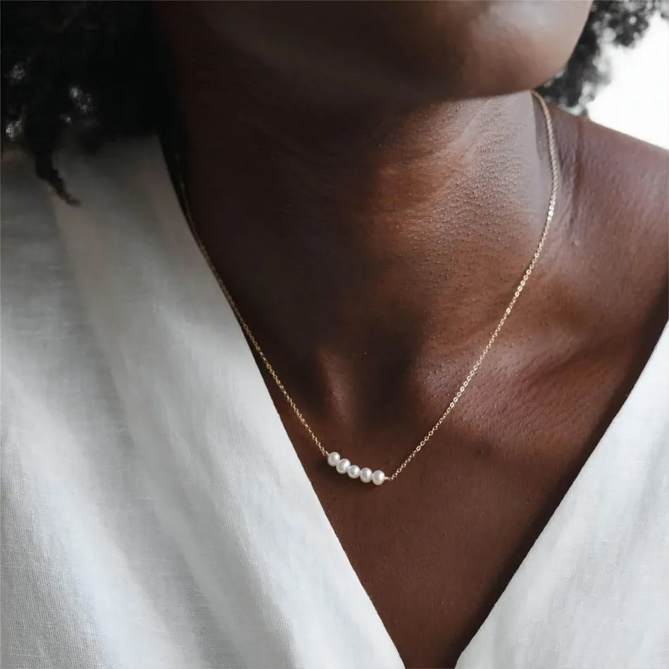 Danity Pearl Necklace